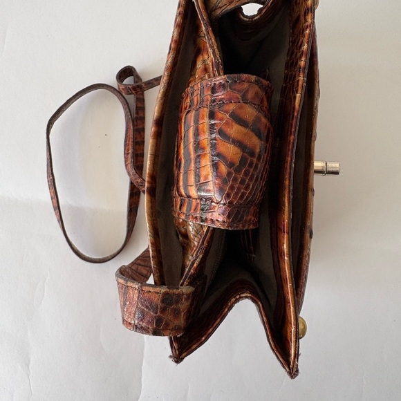 Brahmin Vintage Brown Leather Crossbody Bag - Picture 9 of 11